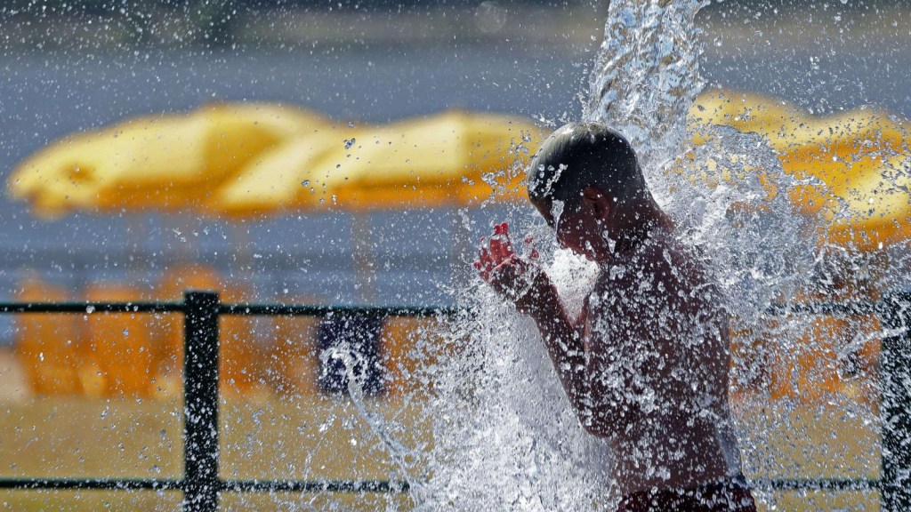 Red alert for heat wave in Buenos Aires as a result of climate change
