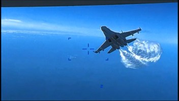 Nuevo video muestra incidente entre dron estadounidense y caza ruso