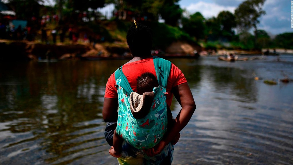 Así es el calvario de los migrantes venezolanos que cruzan la selva del Darién