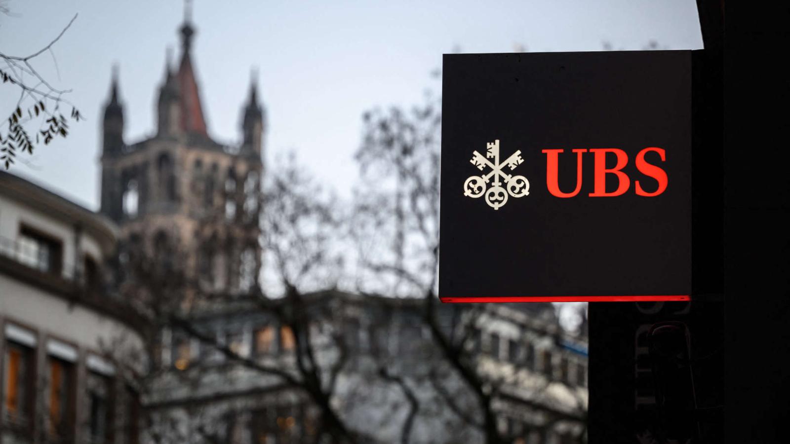 UBS acordó comprar Credit Suisse tras el colapso de la confianza de inversores y clientes |  Video