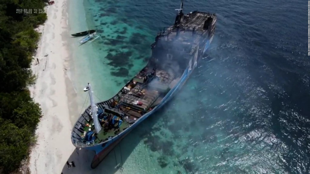 28 muertos en incendio y naufragio de un ferry en Filipinas