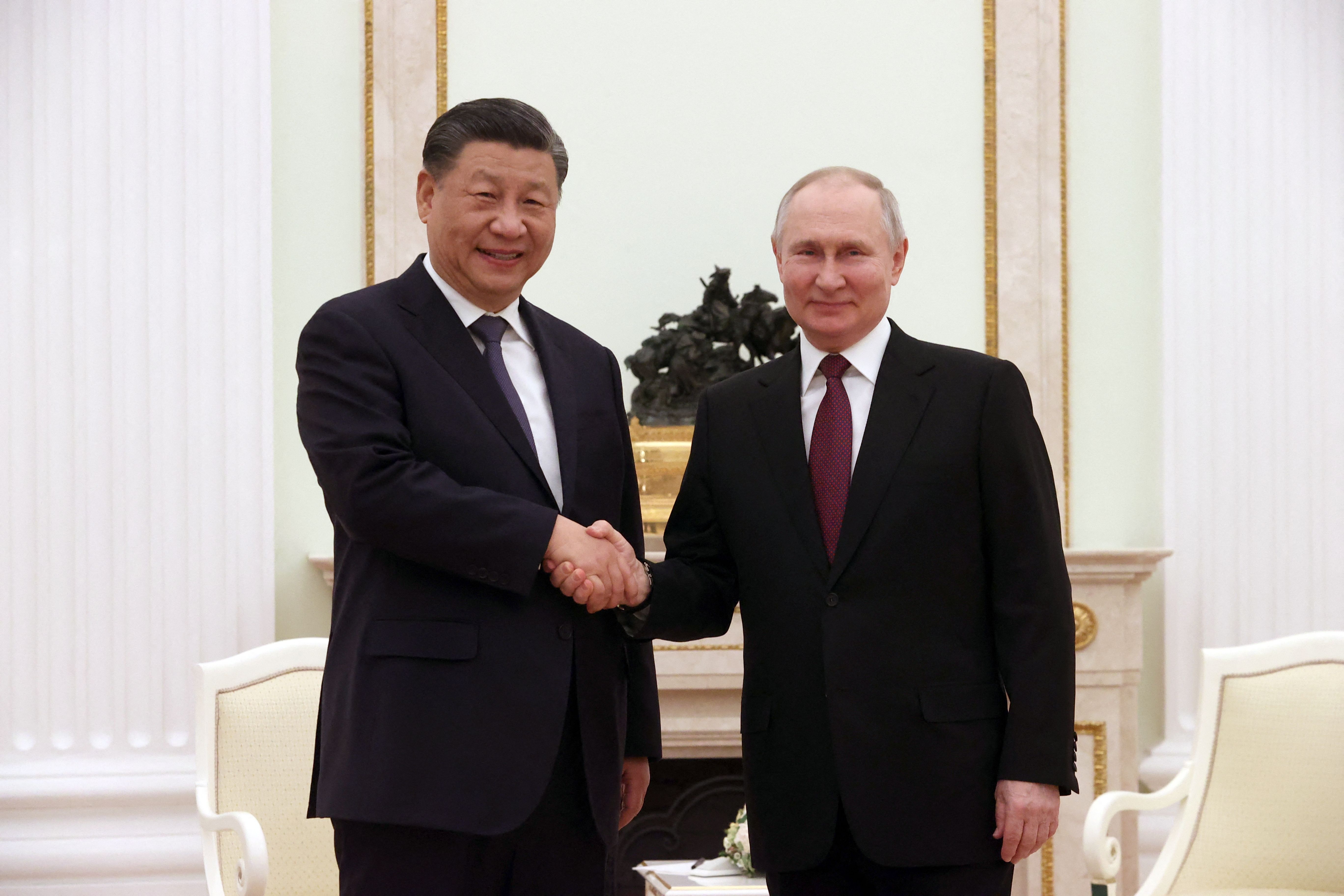 Putin e Xi Jinping se encontram em Moscou