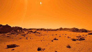 La NASA capta los rayos del sol en Marte mientras estudiaba las nubes "que brillan de noche"
