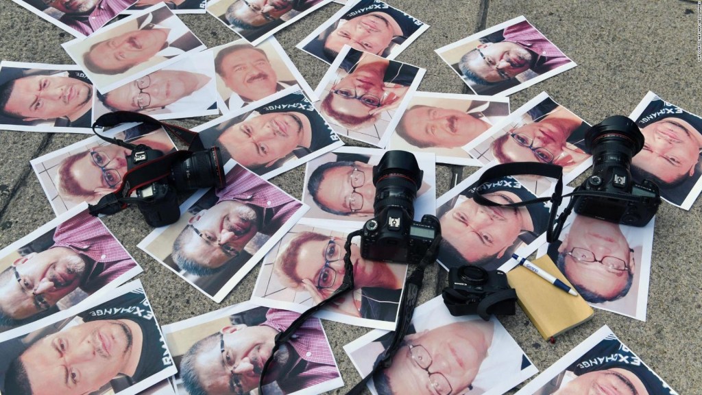 Tejido solidario, rojo para apoyar a familiares de periodistas asesinados