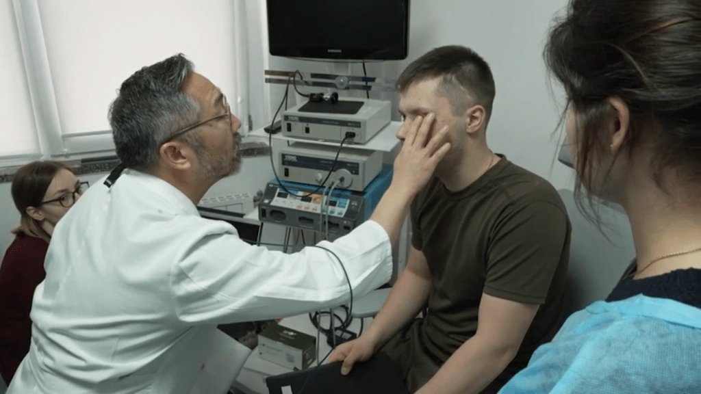 Face the Future: un grupo médico está obrando milagros en Ucrania