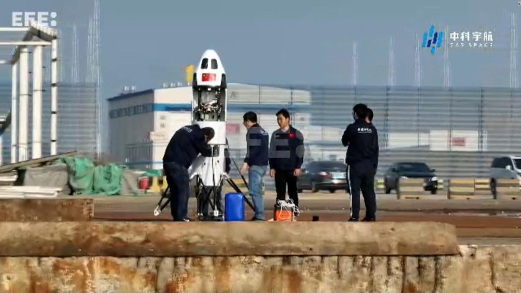 China prueba el terrizaje vertical de un nuevo cohete