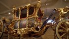 Así es el imponente carruaje dorado del rey Carlos III