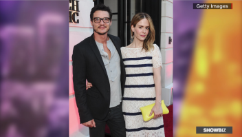 Sarah Paulson cuenta que ayudó a Pedro Pascal en sus inicios