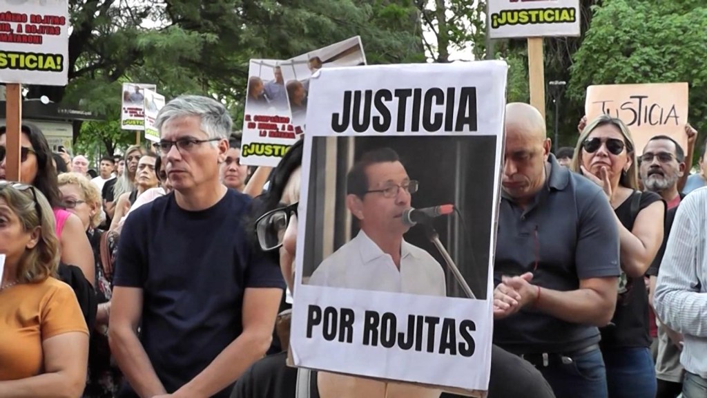 Exijo justicia por sede de ministra provincial en Argentina