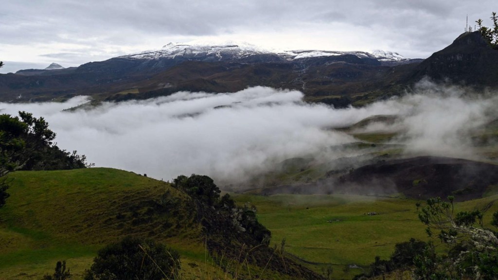 Cae el turismo por la actividad del volcán Nevado del Ruiz