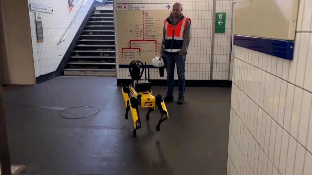 Conoce al perro robot que repara el metro de París