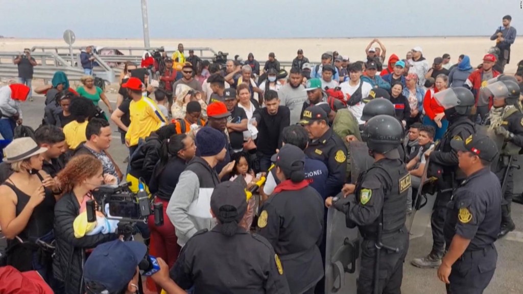Perú refuerza seguridad en la frontera con Chile