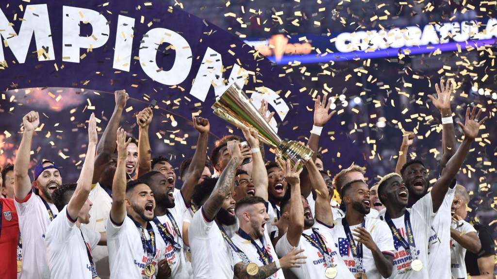La edición pasada de la Copa Oro se jugó en 2021 y el campeón fue Estados Unidos tras vencer a México. (Crédito: PATRICK T. FALLON/AFP vía Getty Images)