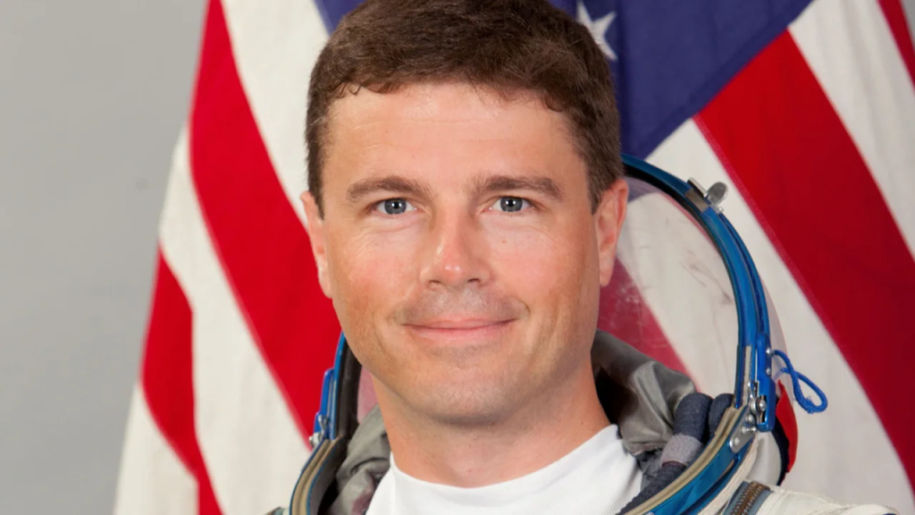 El astronauta Reid Wiseman, de la NASA, posa para un retrato durante un descanso del entrenamiento en Rusia. (Crédito: Centro de Entrenamiento de Cosmonautas Gagarin)