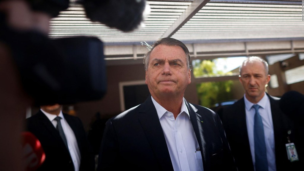 ¿Por qué una casa de Bolsonaro allanaron?