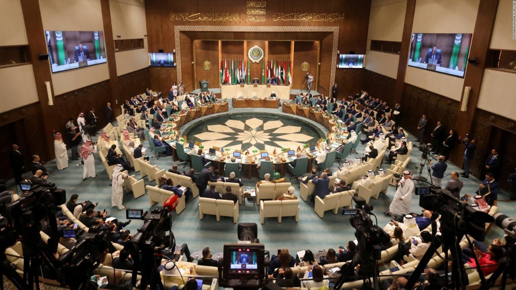 Siria ha sido devuelta a la Liga Árabe después de una suspensión de 11 años