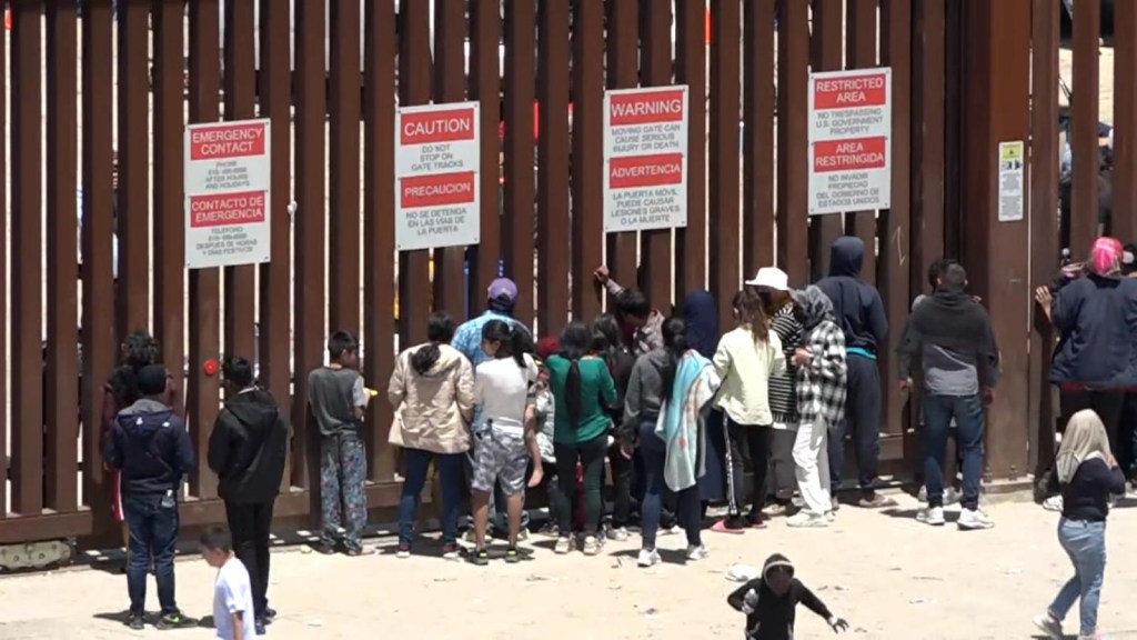 Opinión |  Migrantes huyen del horror y llegar a EEUU es una buena apuesta
