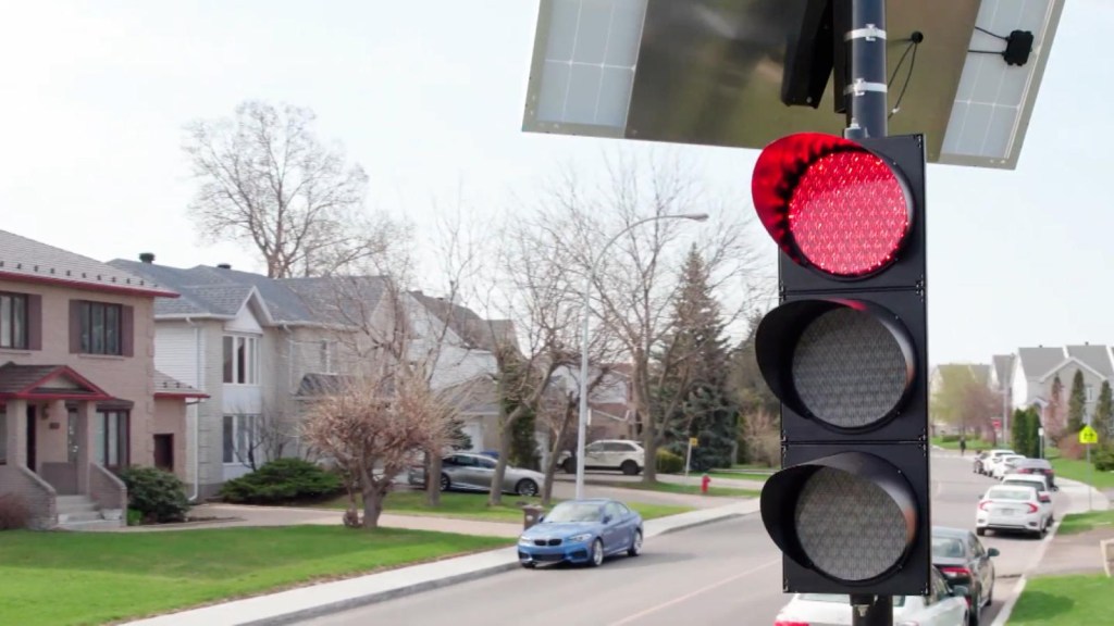 ¿Para qué sive un semáforo inteligente?  te contamos
