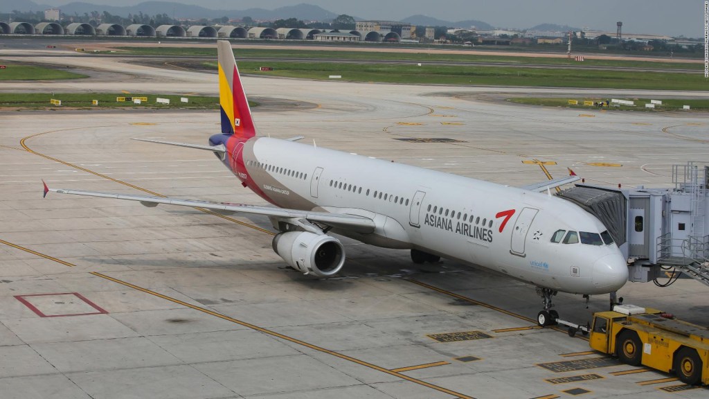 Asiana Airlines no venderá asientos cerca del área de emergencia por seguridad