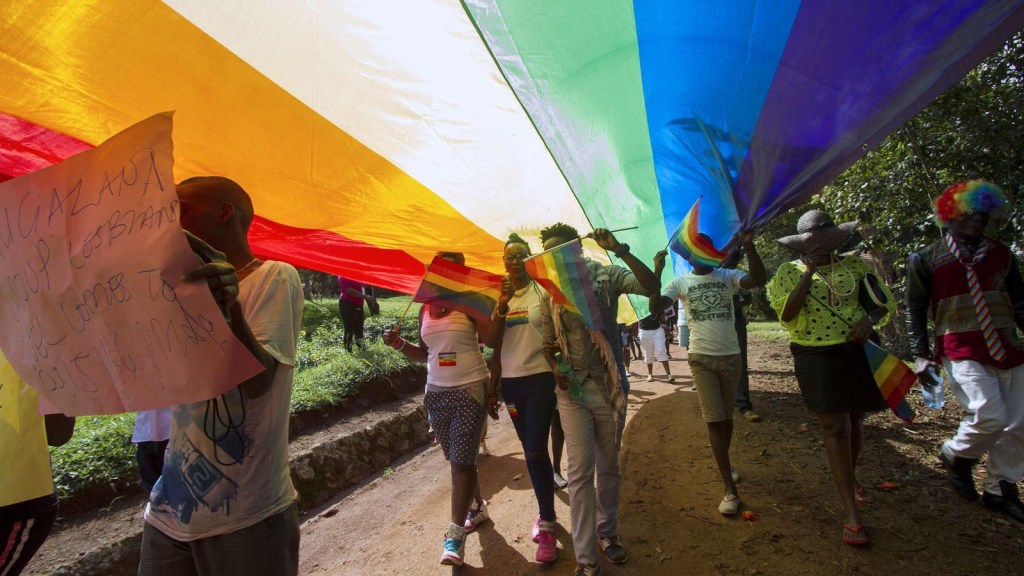 Uganda aprueba ley dura para criminalizar la homosexualidad