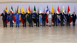 Los presidentes de Sudamérica se reúnen en Brasil