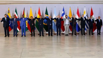 Los presidentes de Sudamérica se reúnen en Brasil