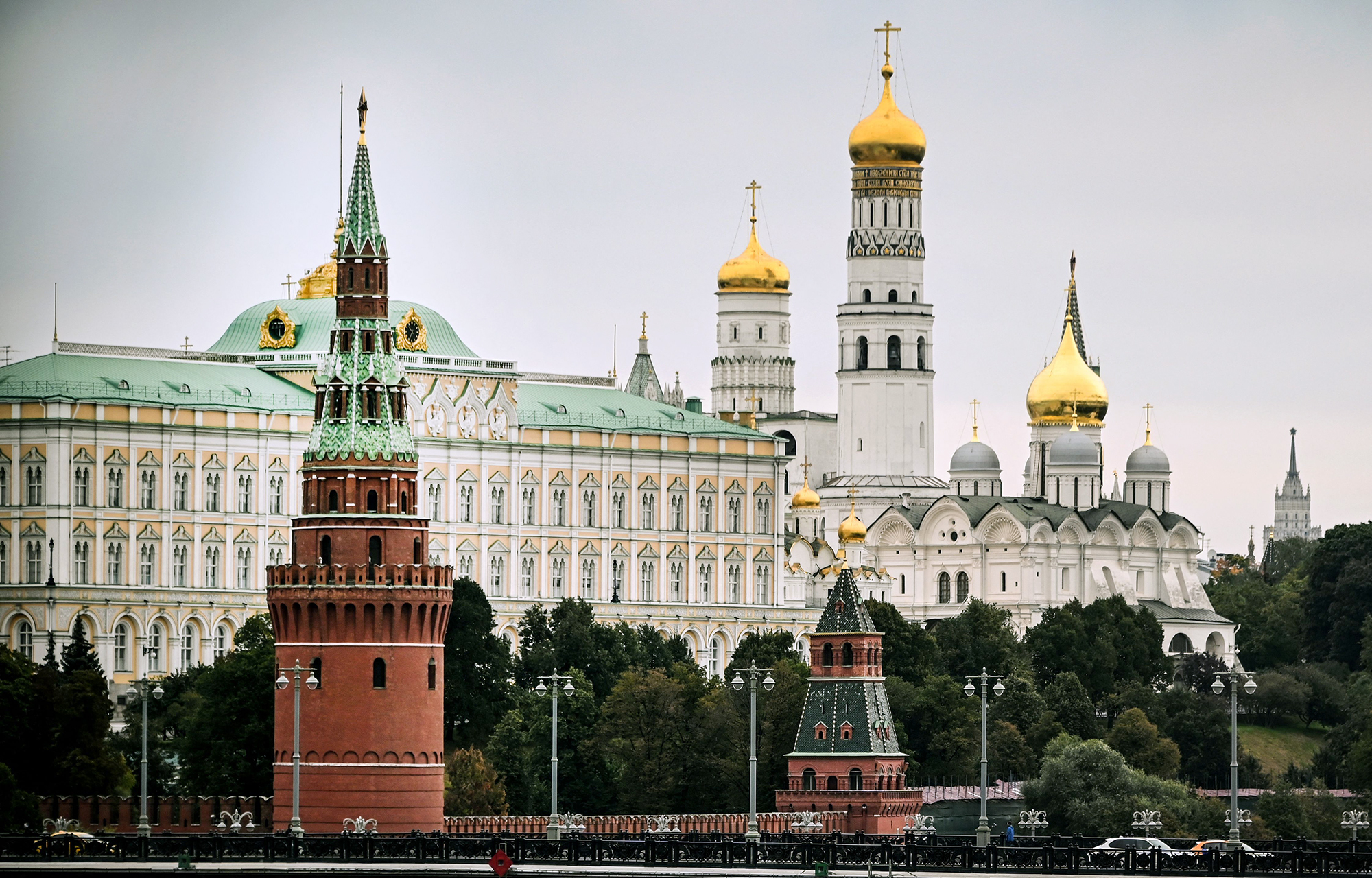 Rosja wybiera prezydenta.  Czy istnieje demokracja?  Jak to działa?