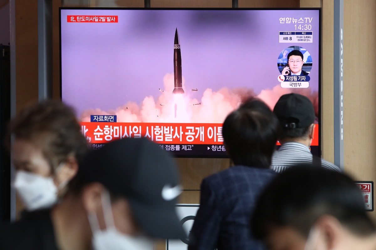 Corea del Norte dice que el lanzamiento de un satélite se estrelló y planea intentarlo de nuevo