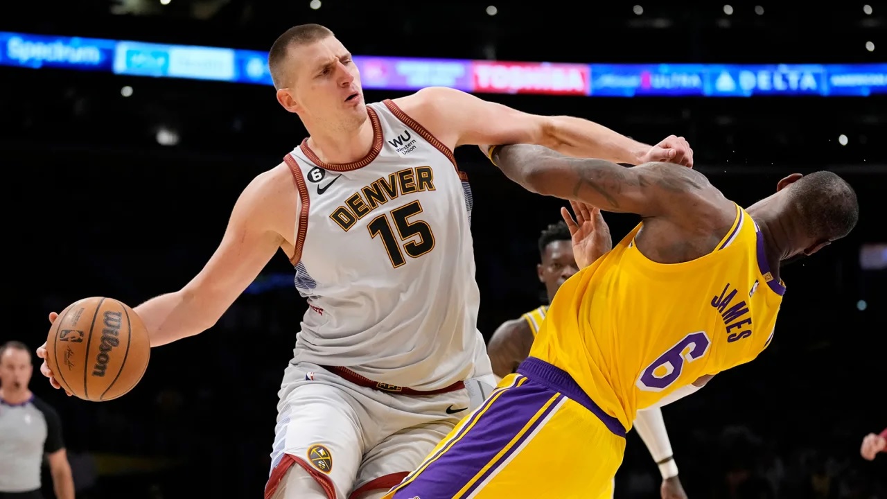 Los Denver Nuggets barren a los Los Ángeles Lakers y avanzan a las