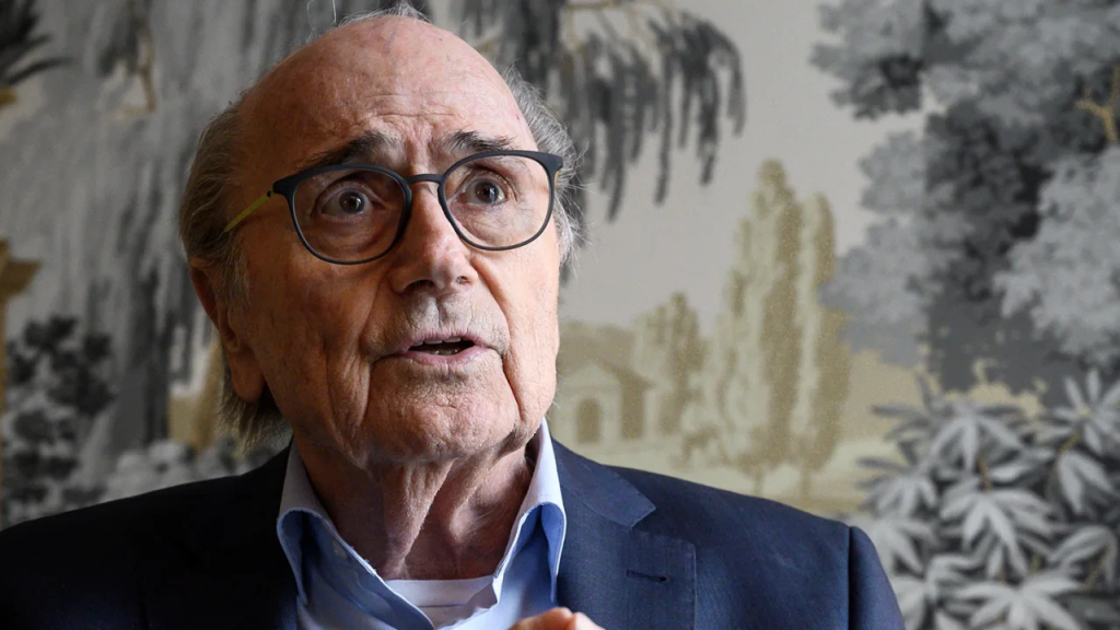 Fort afirma que los CEO llamaron a Sepp Blatter para pedirle que dimitiera como presidente de la FIFA. (Foto: Fabrice Coffrini/AFP/Getty Images)