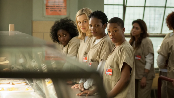 (De izquierda a derecha) Danielle Brooks, Taylor Schilling, Vicky Jeudy y Samira Wiley en 'Orange is the New Black'. (Crédito: Paul Schiraldi/Netflix)