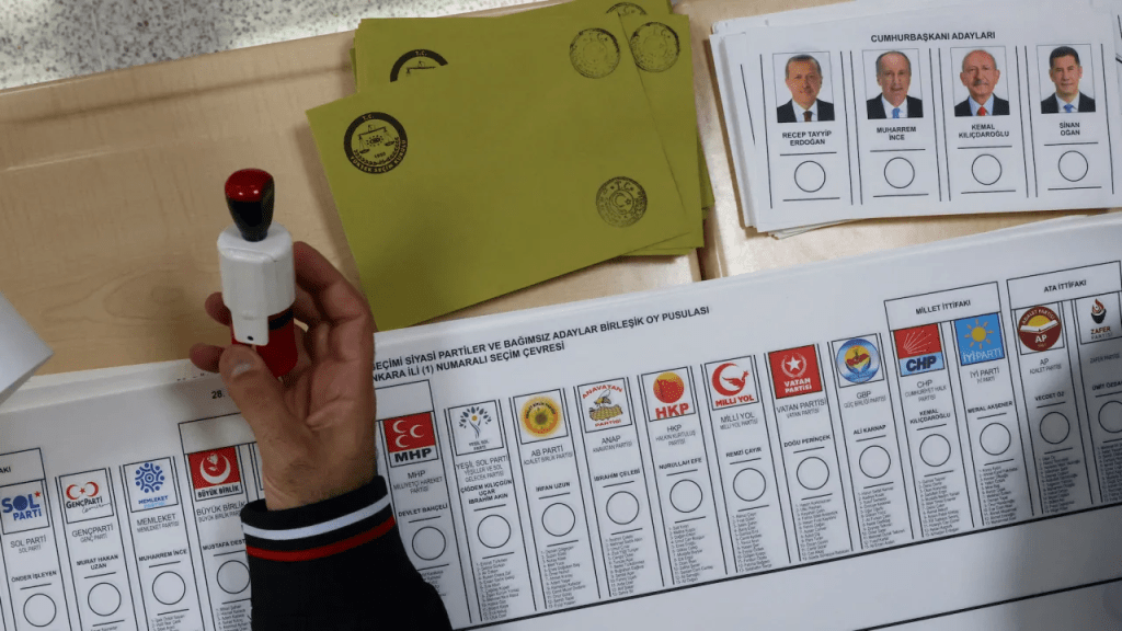 Many blank ballots at a polling station in Ankara.  (Photo: Yves Hermann/Reuters)