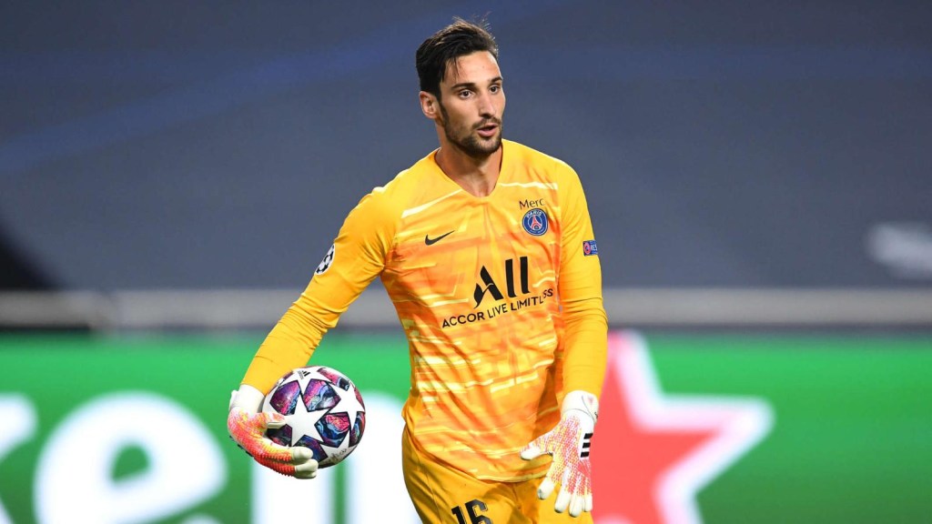 What is the health of PSG goalkeeper Sergio Rico?