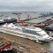 Mira el primer gran crucero chino que botan en Shanghái