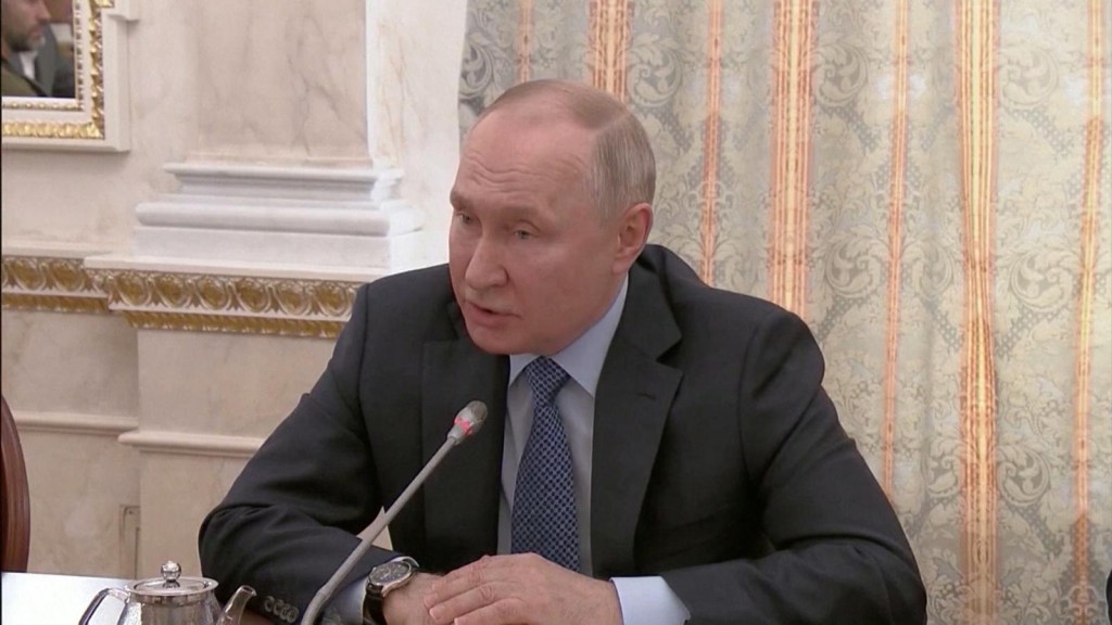 Video: Rusia no tiene suficientes drones y armas de alta precisión, admite Putin
