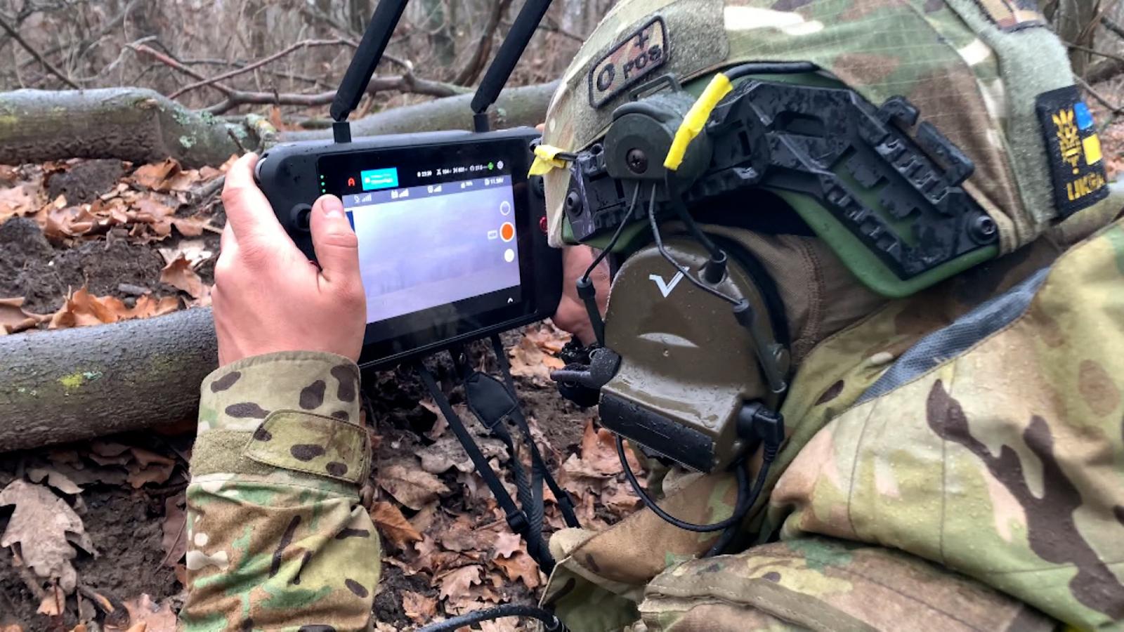 Exclusiva de CNN: video muestra a equipo de operaciones especiales  ucraniano luchando contra los rusos