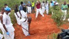 Hallan centavos de cuerpos vinculados al culto del hambre en Kenia