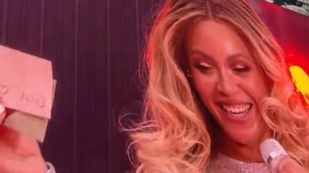 This is how Beyoncé revealed the gender of a follower's baby