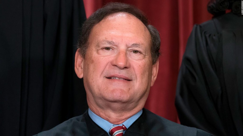 ProPublica: Judge Alito did not declare tycoon gift