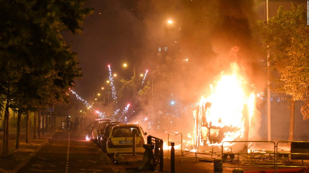 Protestas en Francia por la muerte de un joven durante un operativo policial