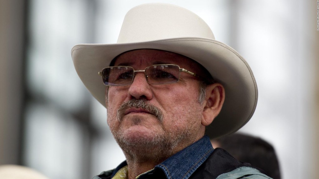 Mexico: Hipolito Mora, former self-defense leader, dies