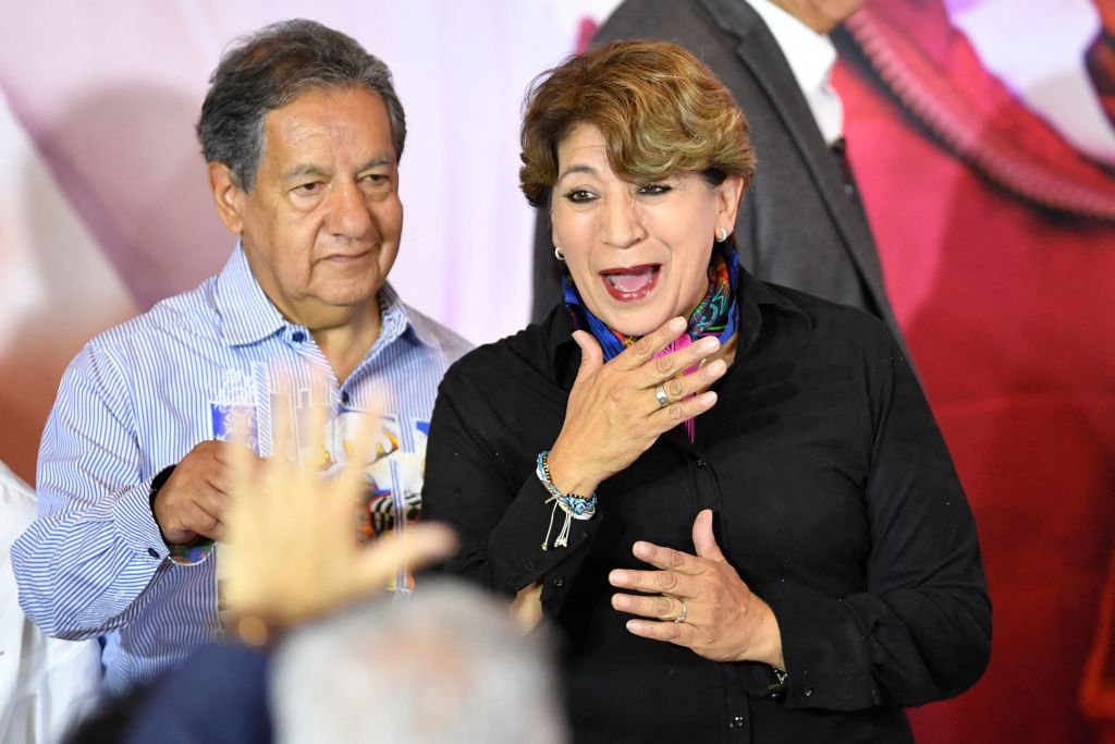Delfina Gómez, de la coalición Juntos Hacemos Historia, lidera las elecciones a la gubernatura del Estado de México