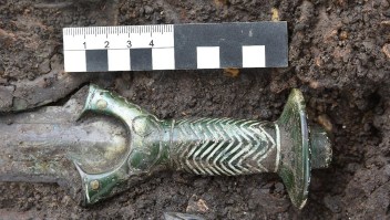 Los arqueólogos creen que la espada era un arma real. (Bayerisches Landesamt für Denkmalpflege)