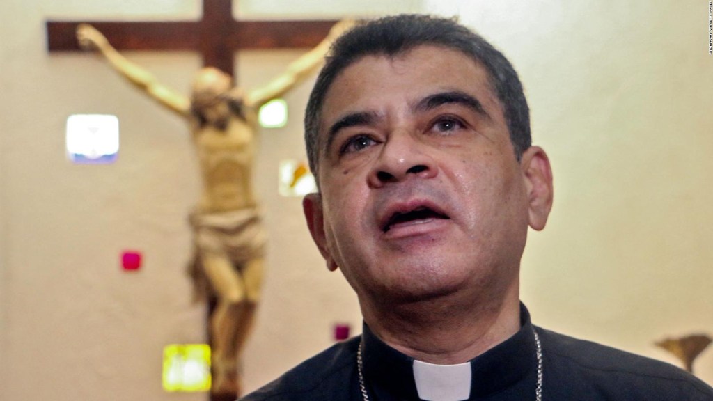 Bishop Rolando Álvarez remains in prison, why?