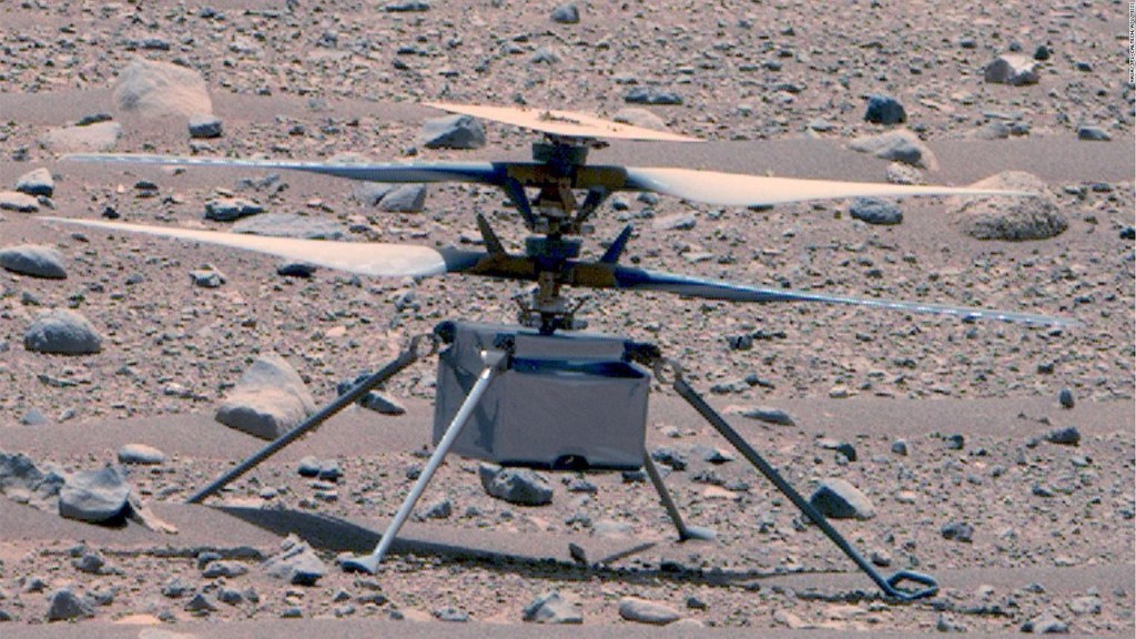 Az innovatív helikopter 63 napos csend után létesít kapcsolatot a Marsról.