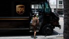 UPS y Teamsters negocian pero sigue sin haber un acuerdo