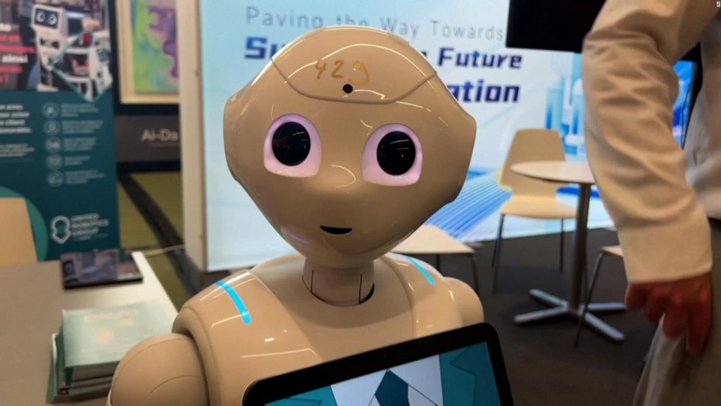 La ONU prepara un prototipo de robot para una conferencia tecnológica