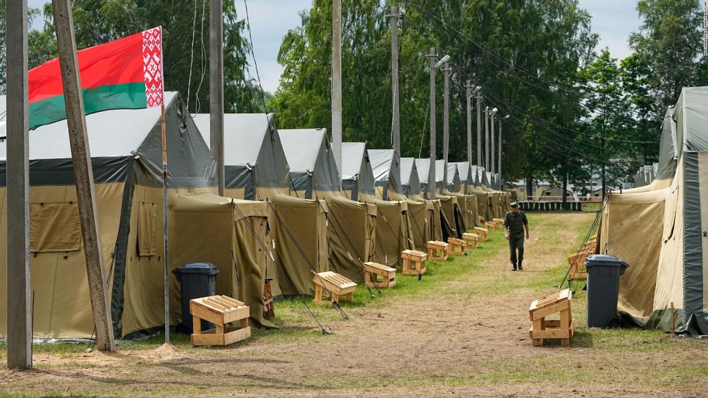 CNN, Beyaz Rusya'daki bir Wagner askeri kampını ziyaret etti