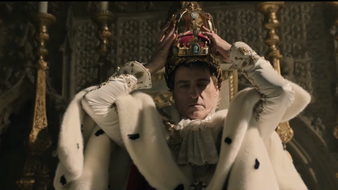 Mira a Joaquin Phoenix en tráiler de "Napoleón", lo nuevo de Ridley Scott