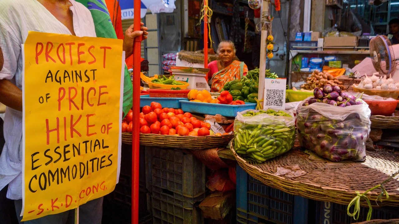 Los tomates se enfrentan a un aumento de precios del 400 % en India